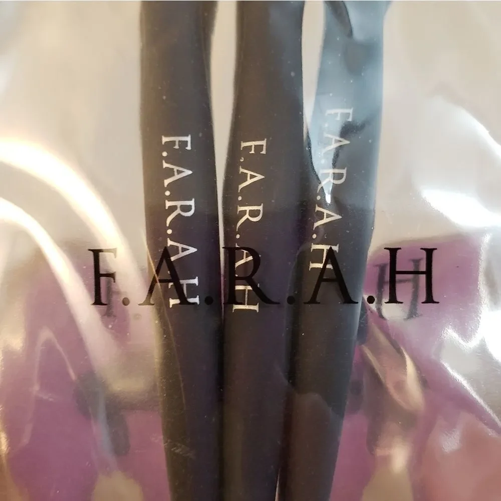 FARAH F.A.R.A.H Be Beautiful Be You 3-Piece Perfec